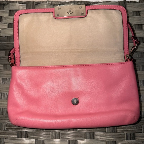 Coach Kristin Leather Large Flap Wristlet Clutch Coral Pink - Picture 3 of 16